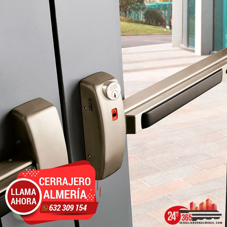 Cerrajero PEchina. Instalar sistemas antipánico para empresas con cerrajero en Pechina, Almería.